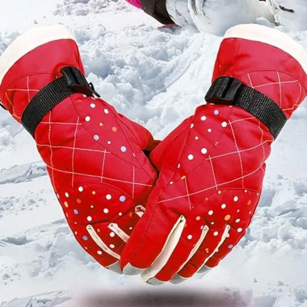 Winter Ski Red Gloves